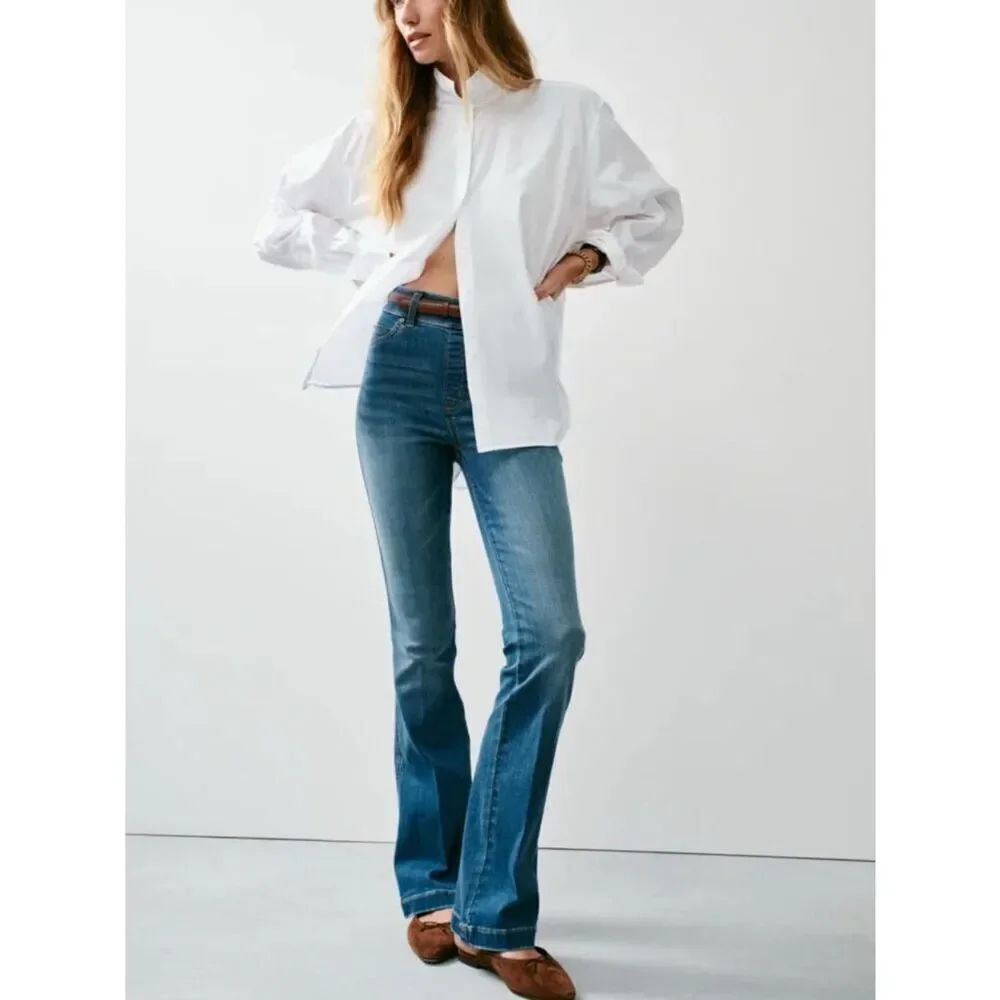 NWT Spanx Flare Jeans Vintage Indigo Women’s Size XL